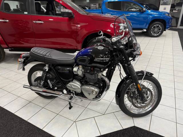 Triumph Bonneville T120 BONNEVILLE T120 Motorcycle Petrol BLUE