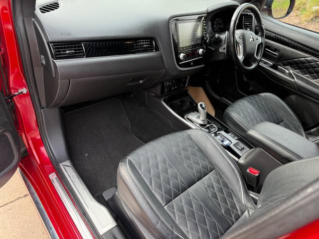 2021 Mitsubishi Outlander 2.4 PHEV Exceed 5dr Auto