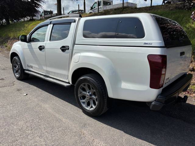 2016 Isuzu D-max 2.5TD Blade Double Cab 4x4 Auto