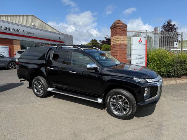 Mitsubishi L200 2.3 Double Cab DI-D 150 Barbarian 4WD Pick Up Diesel BLACK