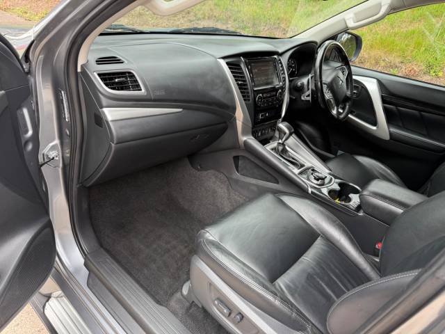 2021 Mitsubishi Shogun Sport 2.4 DI-DC 4 5dr Auto 4WD