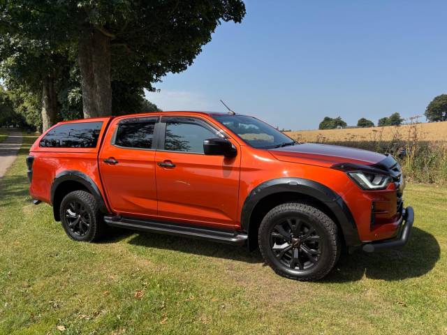 2024 Isuzu D-max 1.9 V-Cross Double Cab 4x4 Auto