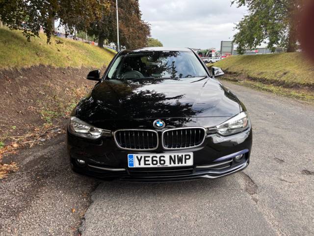 2016 BMW 3 Series 1.5 318i Sport 4dr