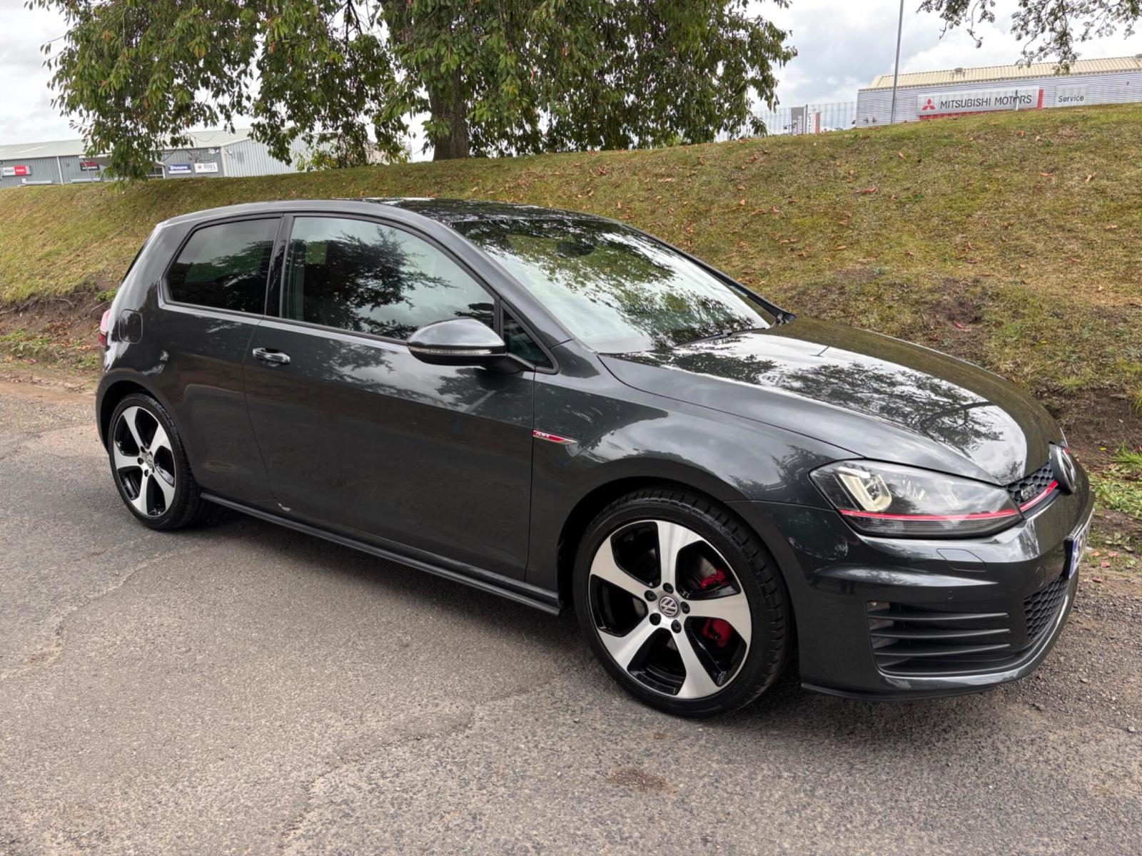 2016 Volkswagen Golf
