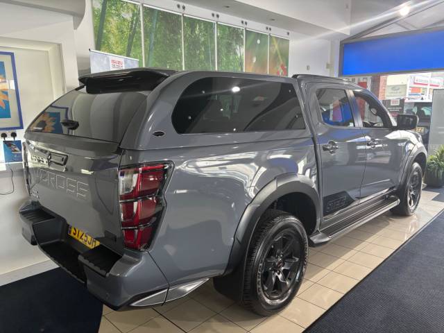 2025 Isuzu D-max 1.9 V-Cross Steel Edition Double Cab 4x4 Auto