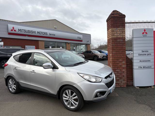 Hyundai ix35 2.0 CRDi Premium 5dr Auto Estate Diesel SILVER