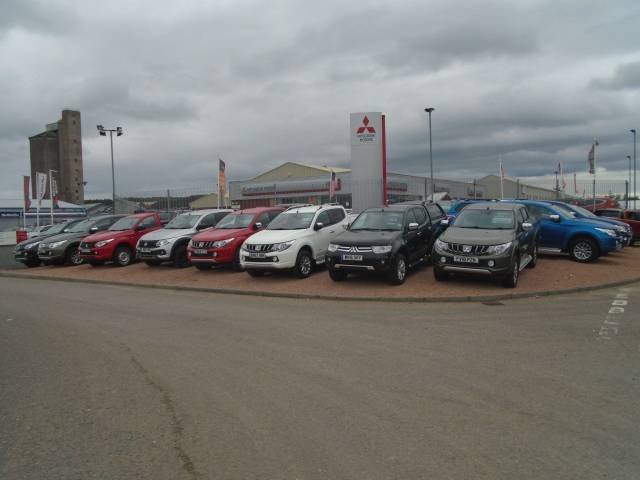 2021 Mitsubishi L200 2.3 Double Cab DI-D 150 Barbarian 4WD