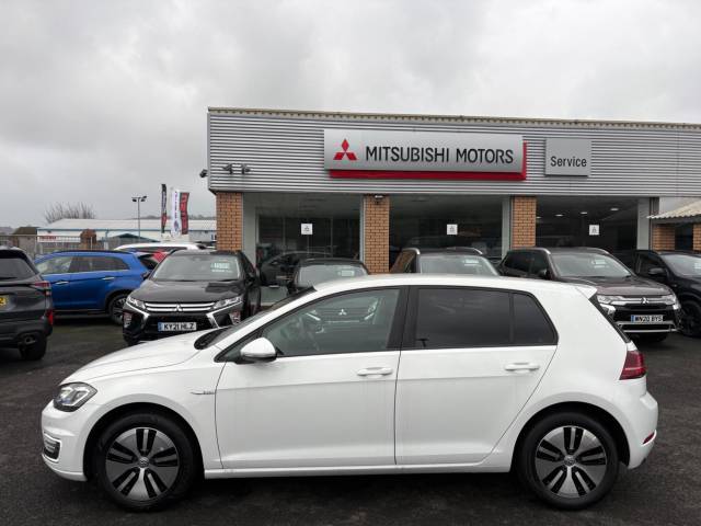 2019 Volkswagen e-Golf 0.0 35.8kWh e-Golf Hatchback 5dr Electric Auto (136 ps)