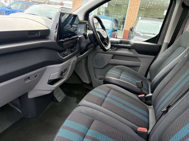 2024 Ford E-Transit Custom 160kW 65kWh H1 Van Sport Auto