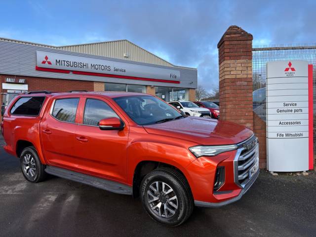 Maxus T90EV 130kW Elite Double Cab Pickup 88.5kWh Auto Pick Up Electric ORANGE