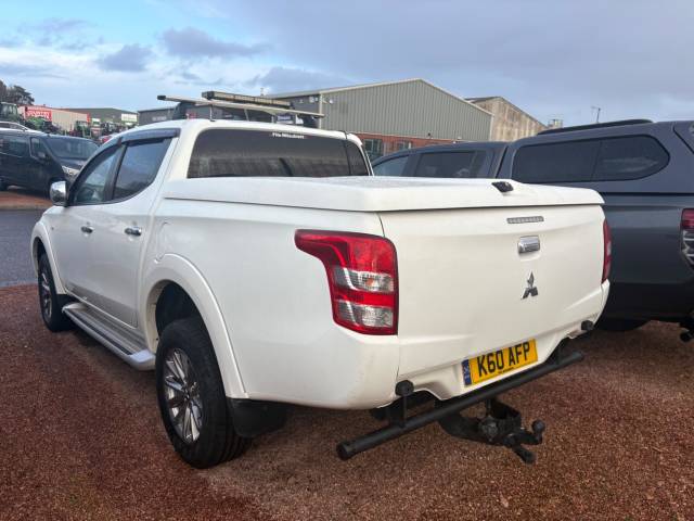 2019 Mitsubishi L200 2.4 Double Cab DI-D 178 Titan 4WD