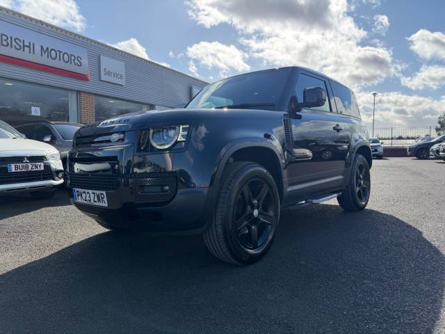 2023 Land Rover Defender 90 3.0 D250 Hard Top SE Auto