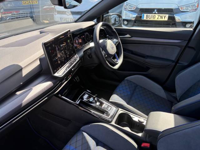 2025 Volkswagen Golf 2.0 TSI 333 R Black Edition 4Motion 5dr DSG