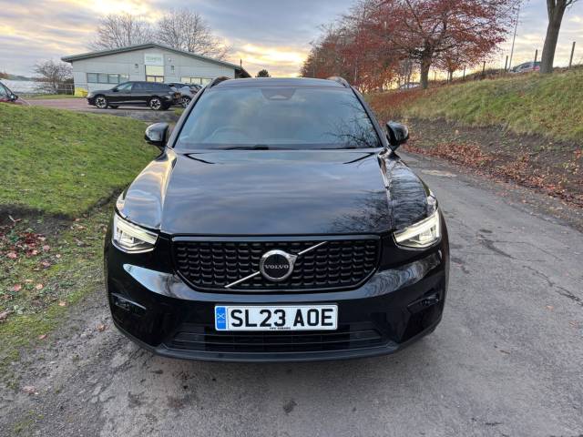 2023 Volvo XC40 2.0 B3P Plus Dark 5dr Auto