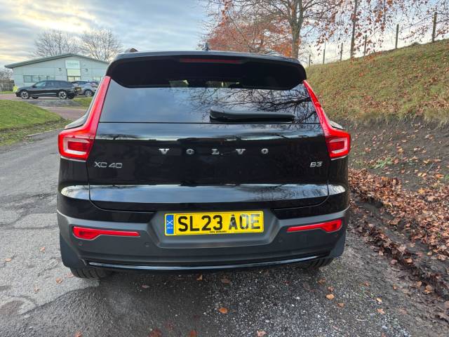 2023 Volvo XC40 2.0 B3P Plus Dark 5dr Auto