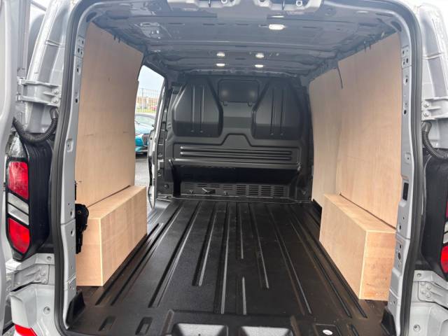2025 Ford Transit Custom 2.0 EcoBlue 136ps H1 Van Limited