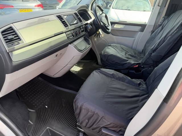 2019 Volkswagen Transporter 2.0 BiTDI BMT 204 Highline Kombi Van 4MOTION DSG