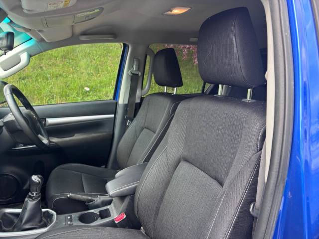 2019 Toyota Hilux Invincible D/Cab Pick Up 2.4 D-4D