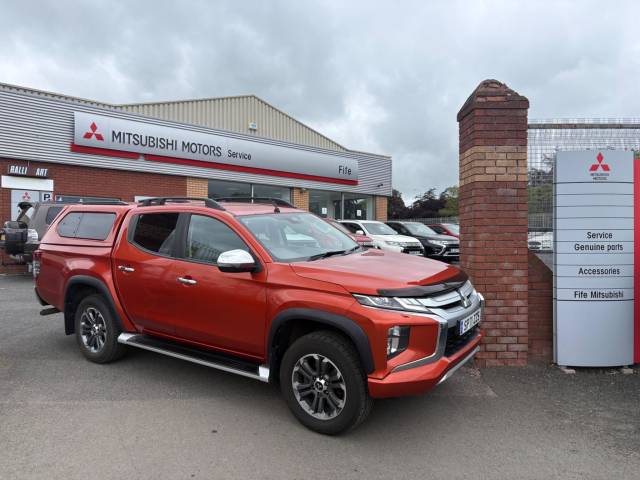 2021 Mitsubishi L200 2.3 Double Cab DI-D 150 Barbarian 4WD