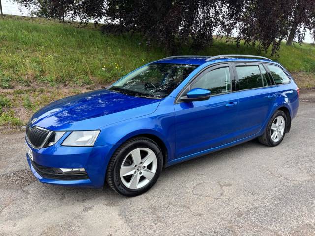 Skoda Octavia 1.4 TSI SE 5dr DSG Estate Petrol BLUE