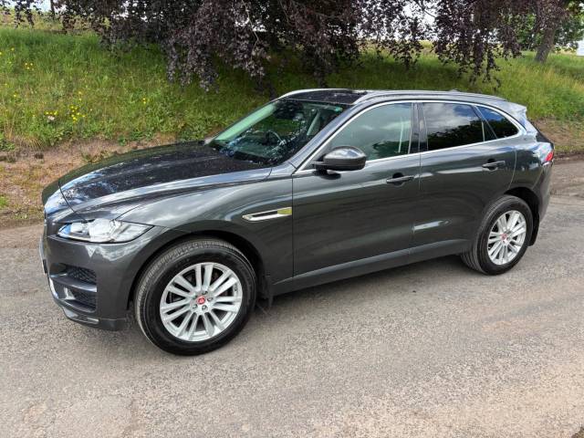 Jaguar F-Pace 2.0 D180 Portfolio SUV 5dr Diesel Auto Euro 6 (s/s) (180 ps) SUV Diesel