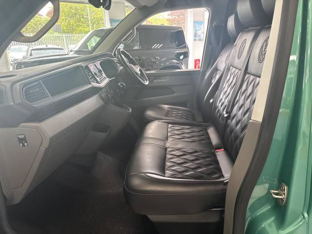 2020 Volkswagen Transporter 2.0TDI 110 Manual T28Highline SWB CAMPER