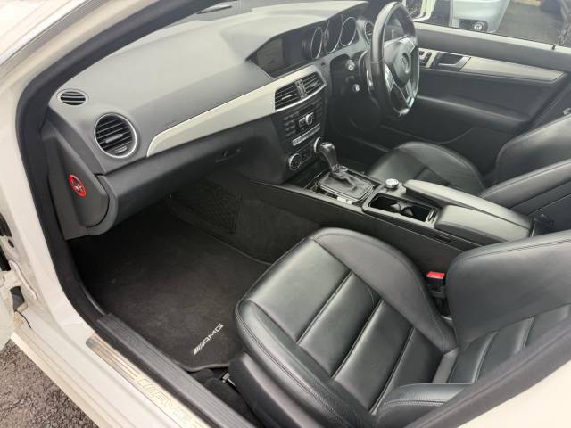 2014 Mercedes-Benz C Class 6.3 C63 V8 AMG SpdS MCT Euro 5 5dr