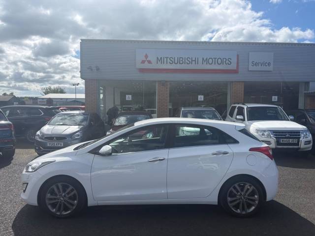 2015 Hyundai i30 1.6 CRDi Blue Drive Premium Euro 6 (s/s) 5dr