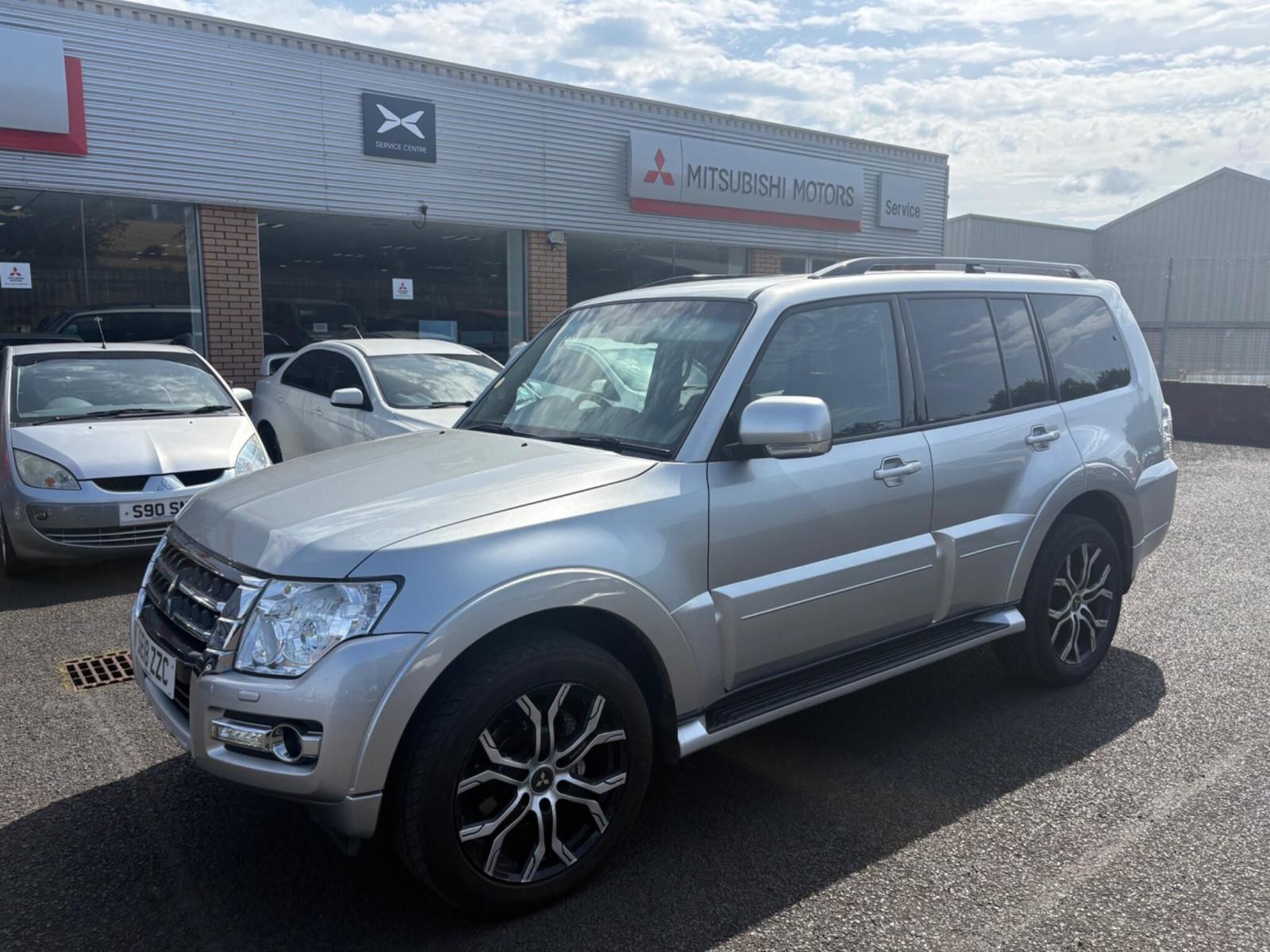 2018 Mitsubishi Shogun