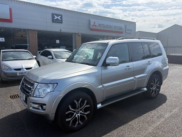 Mitsubishi Shogun 3.2 DI-DC SG3 Auto 4WD Euro 6 5dr LWB SUV Diesel Cool Silver