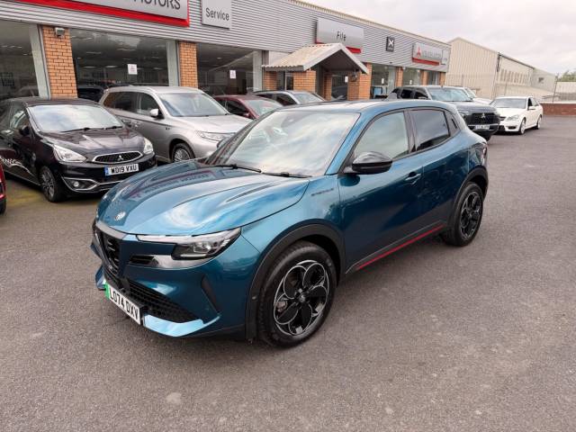 2025 Alfa Romeo Junior 54kWh Elettrica Speciale Auto 5dr