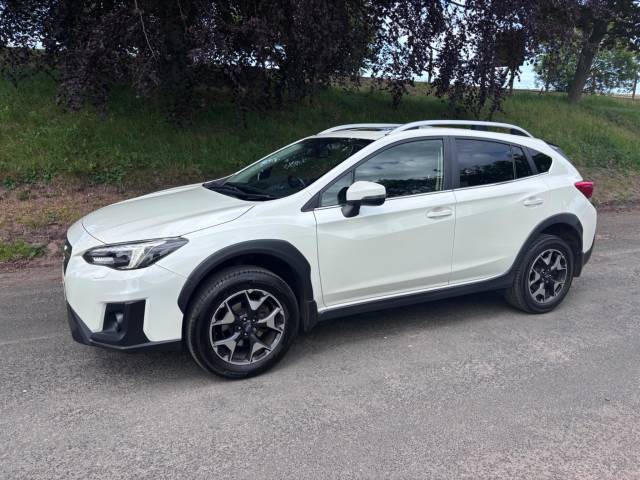 Subaru XV 1.6i SE Premium 5dr Lineartronic Hatchback Petrol WHITE
