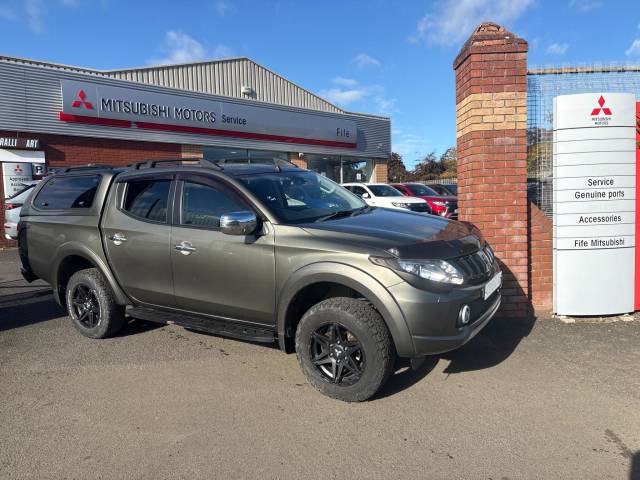 Mitsubishi L200 2.4 DI-D DC Barbarian Auto 4WD Euro 6 4dr Pickup Diesel Amazon Green