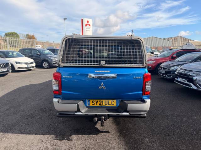 2021 Mitsubishi L200 2.2 DI-D DC Warrior Pickup Double Cab 4dr Diesel Manual 4WD Euro 6 (s/s) (150 ps)