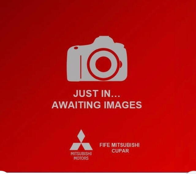 2019 Mitsubishi Outlander 2.4h TwinMotor 13.8kWh Dynamic Safety CVT 4WD Euro 6 (s/s) 5dr
